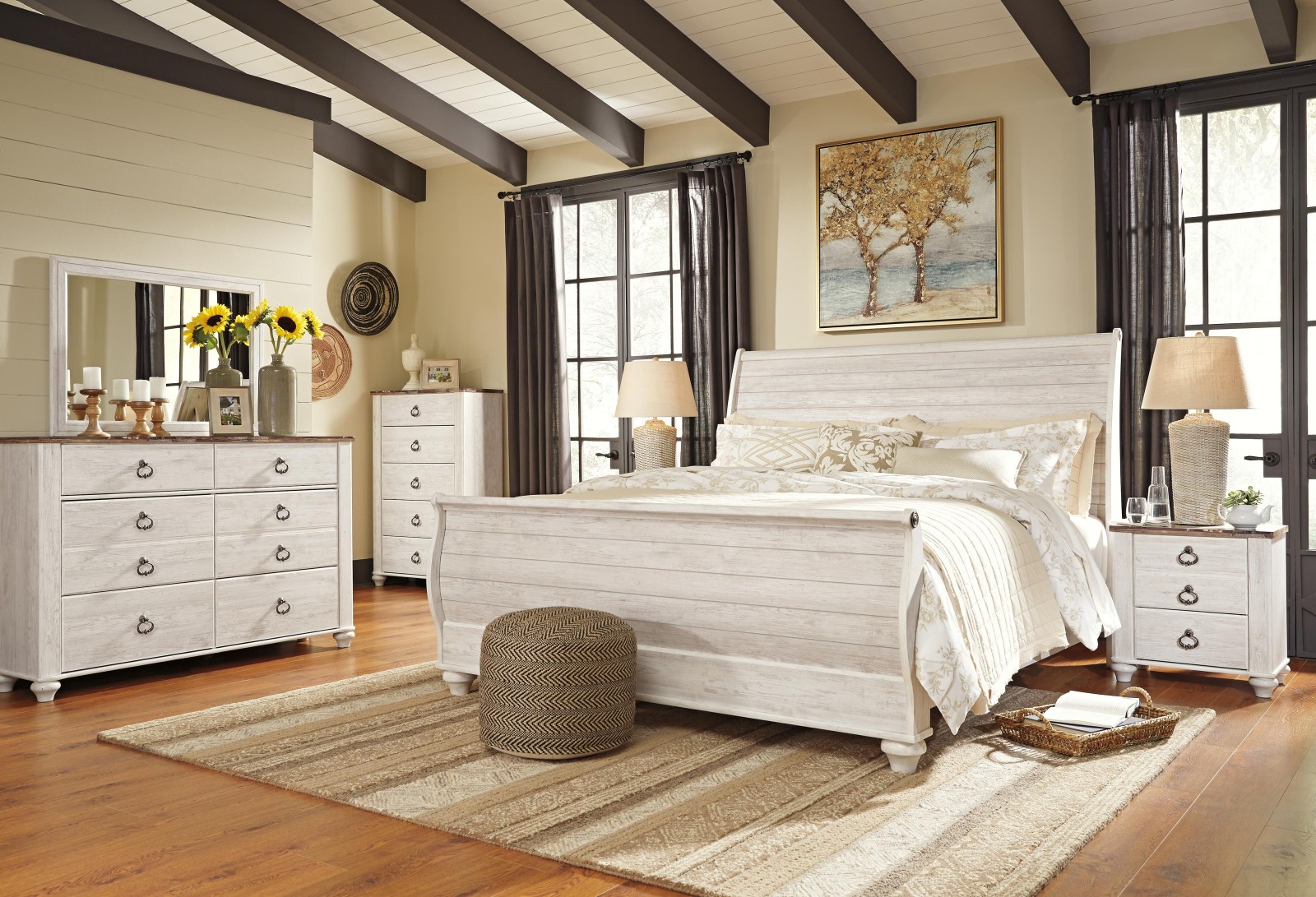 7 pc Willowton King Bedroom Set