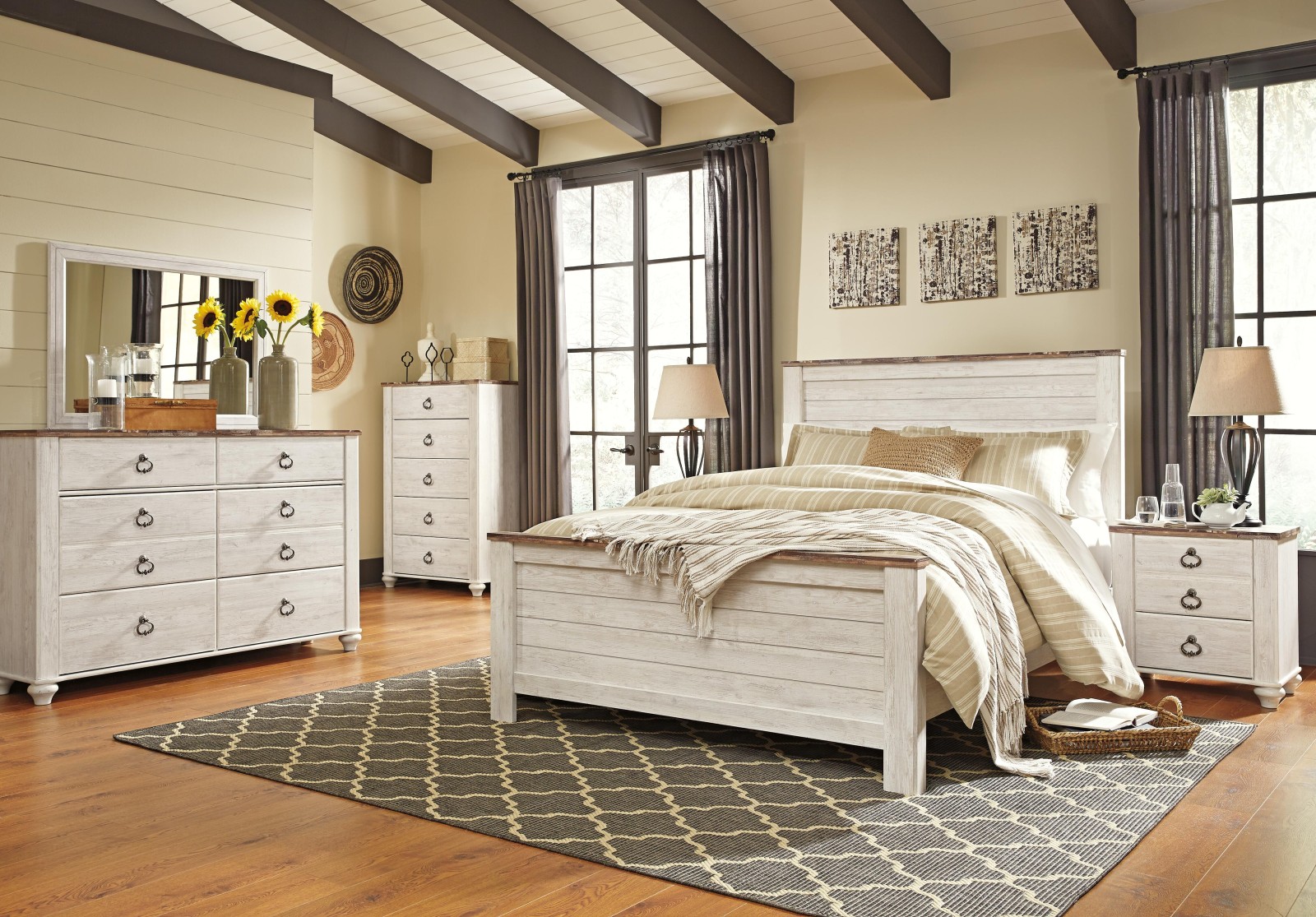 7 pc Willowton Queen Bedroom Set