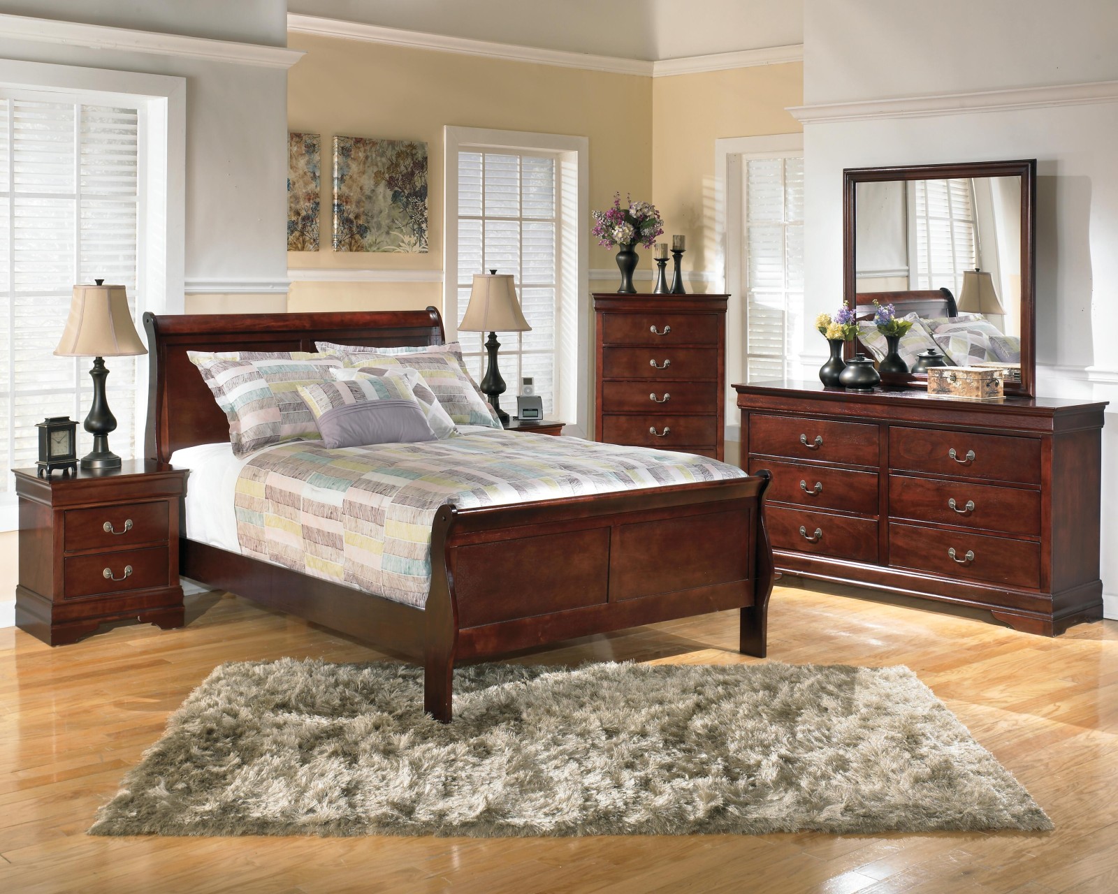 6 pc Alisdair Full Youth Bedroom Set