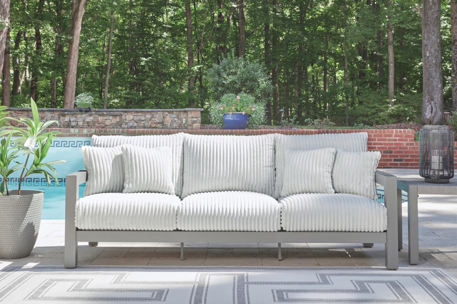 Hurley Park Outdoor Sofa and Loveseat