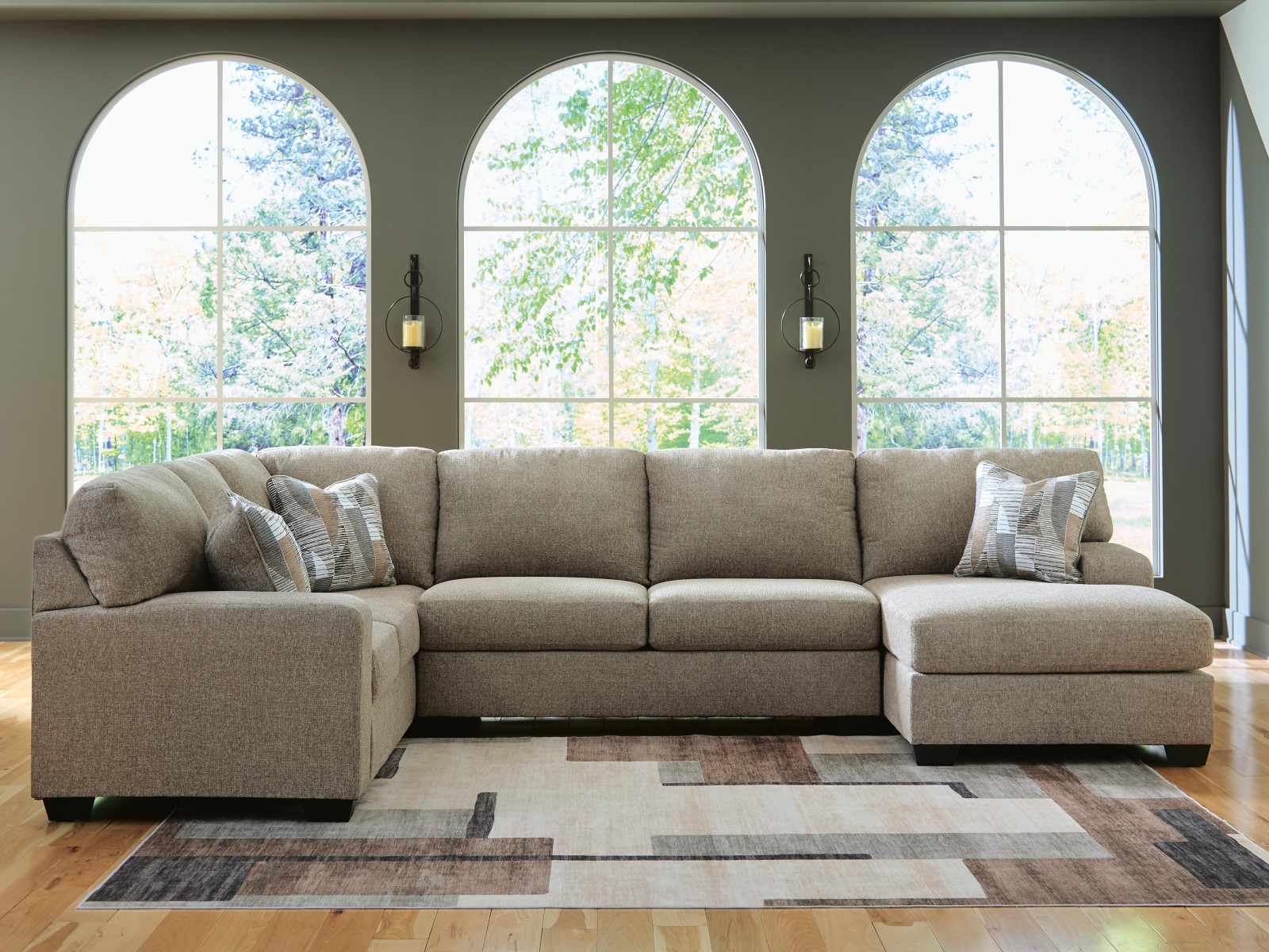 Newellen 3-Piece Sectional with Chaise