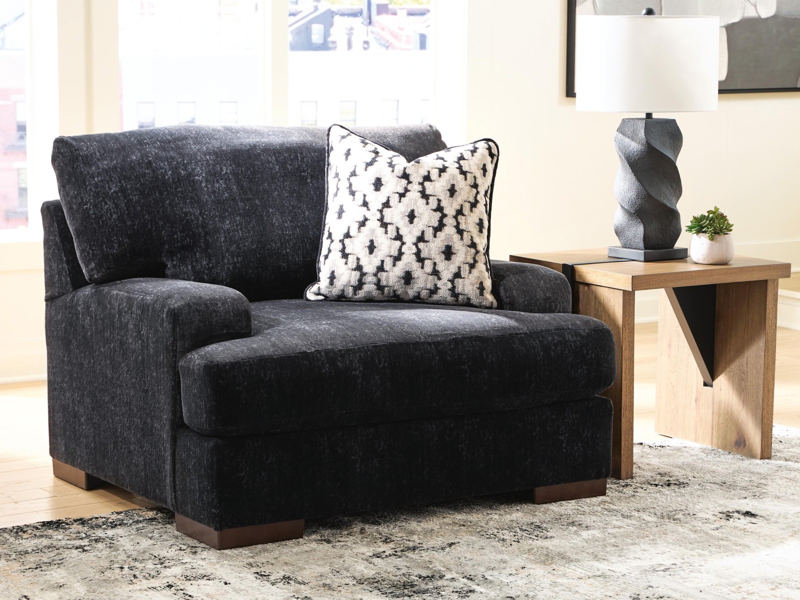 Whitmore Manor Oversized Chair