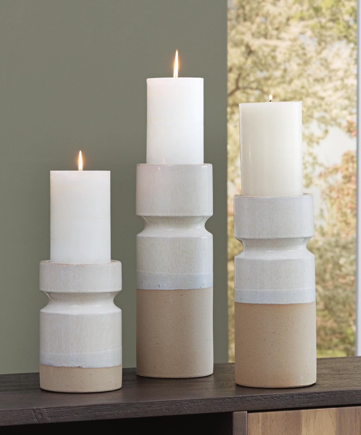 Hurston Indoor/Outdoor Candle Holder (Set Of 3)