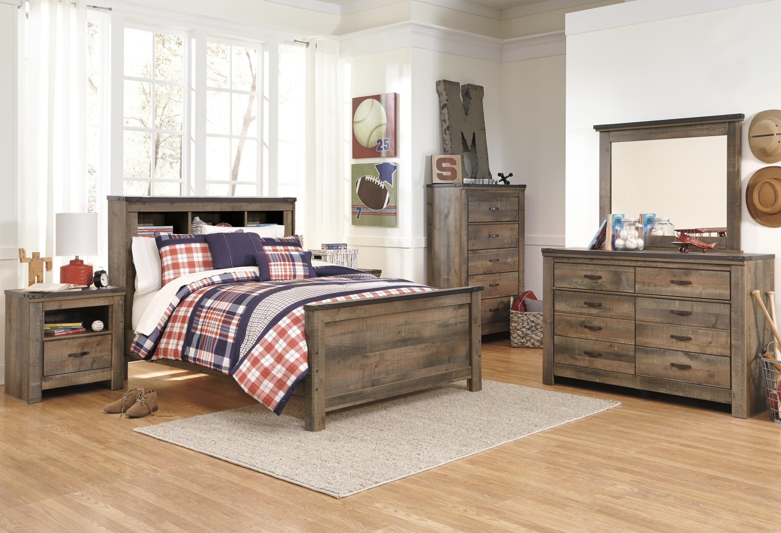 5 pc Trinell Full Youth Bedroom Set