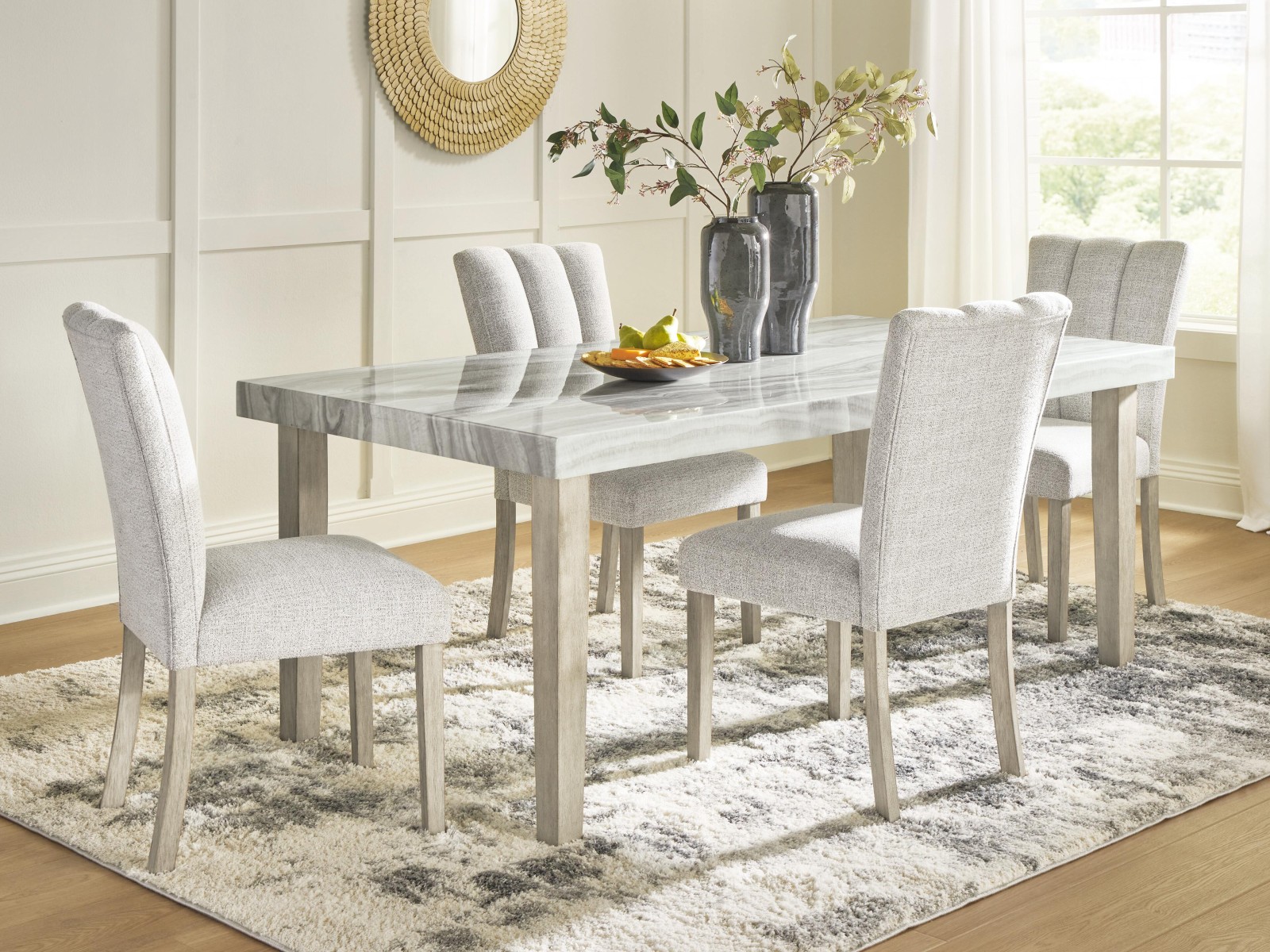 Larawyn Dining Table and 4 Chairs