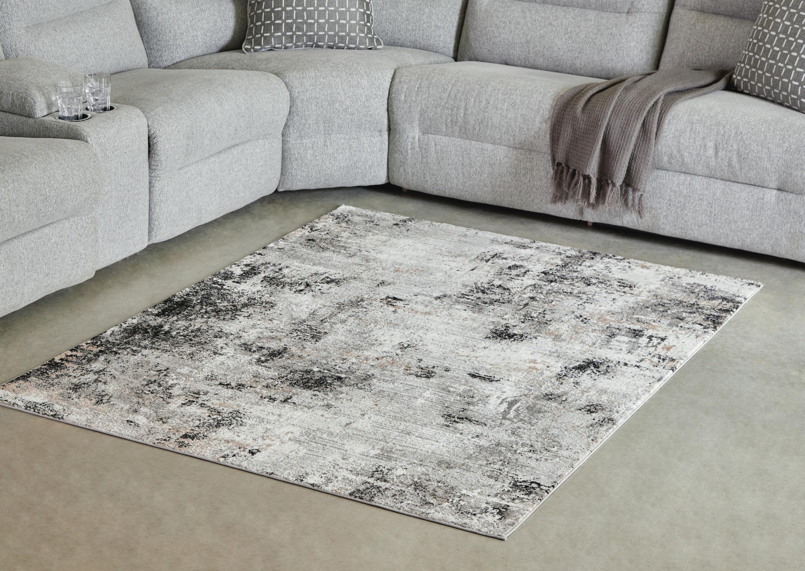 Langwell 5' x 7' Rug
