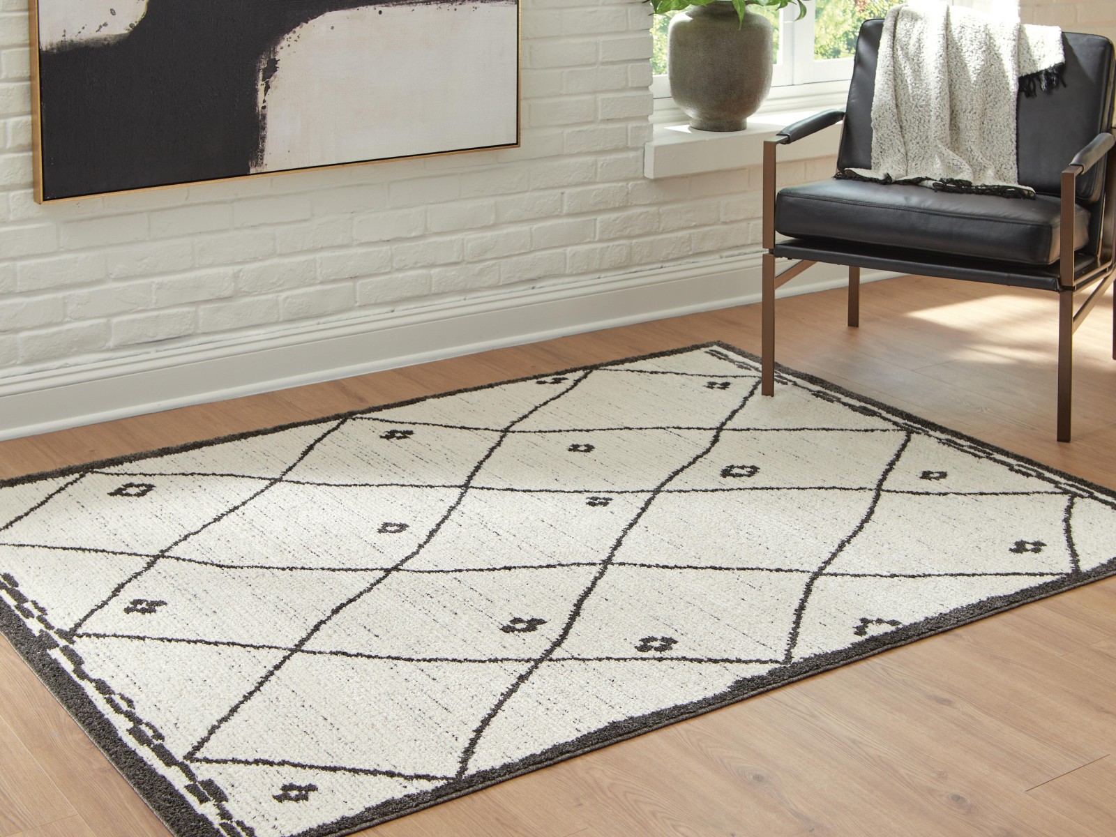 Fenriston Medium Rug